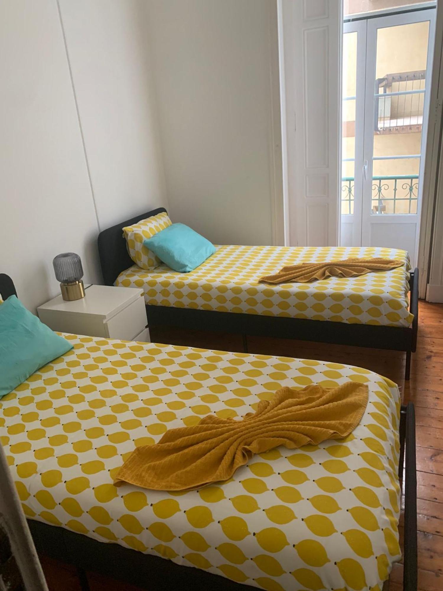 Garden Campo De Ourique Guest House - Hostel Lisabona Exterior foto